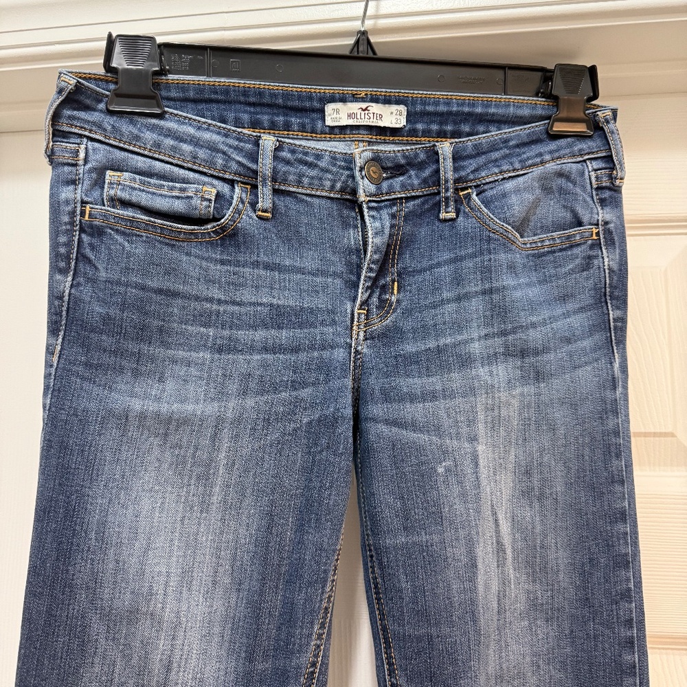 Hollister W28 33L, Blue Jeans - Picture 3 of 3